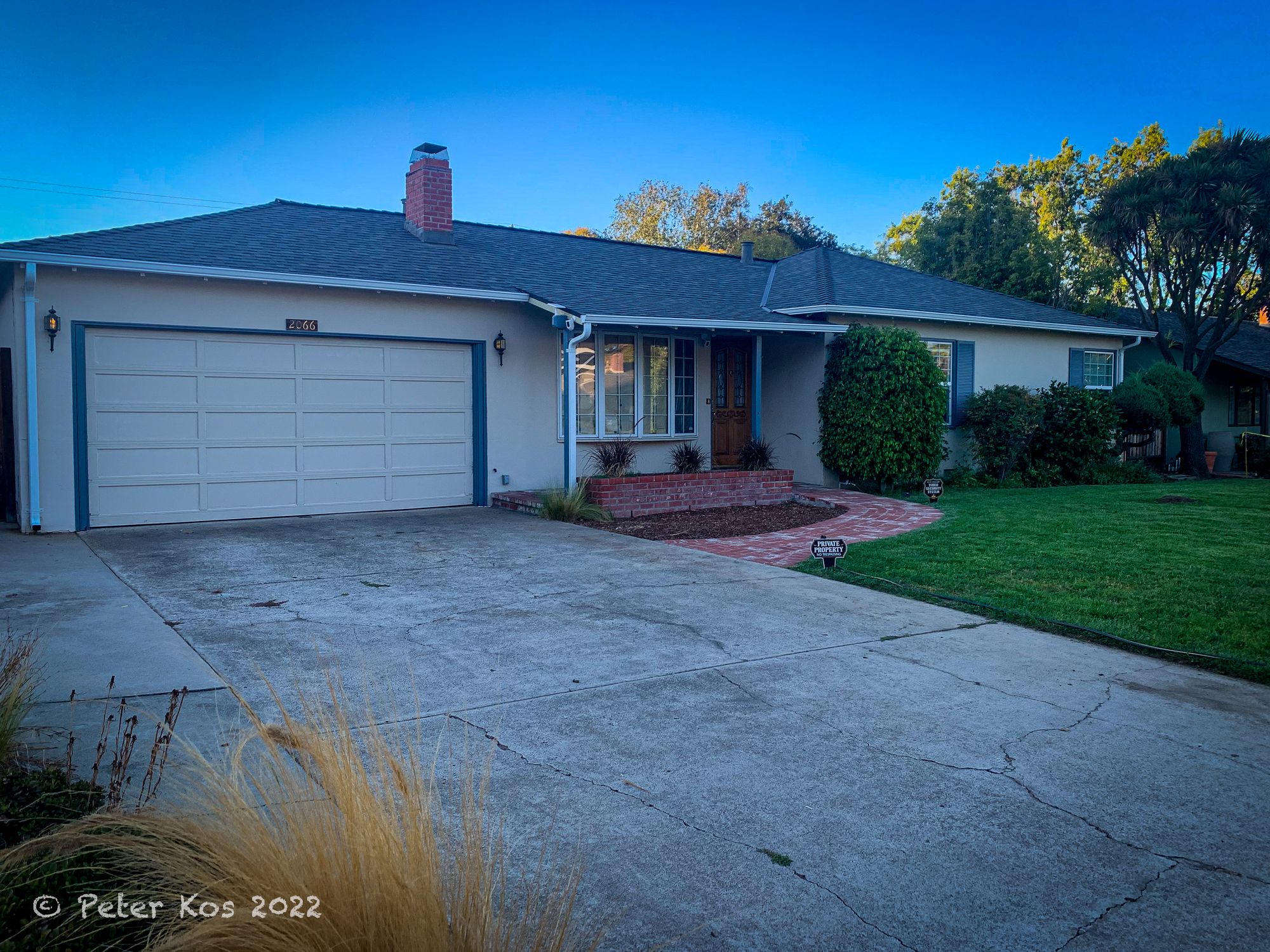 Steve Jobs's garage at 2066 Crist Drive, Los Altos, California, USA.